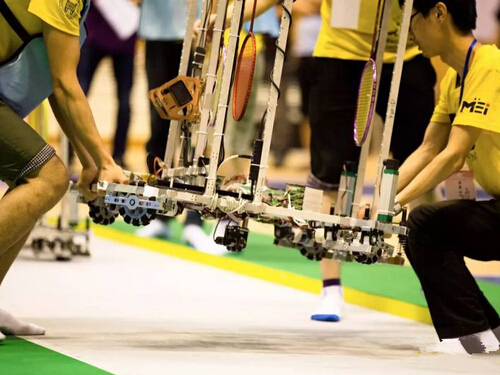 问鼎体育平台_问鼎(中国)全向轮助阵全国大学生机器人赛-3.jpg